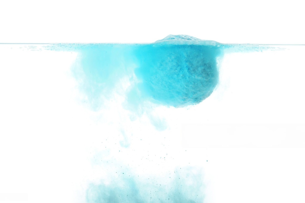 speckle release slow motion