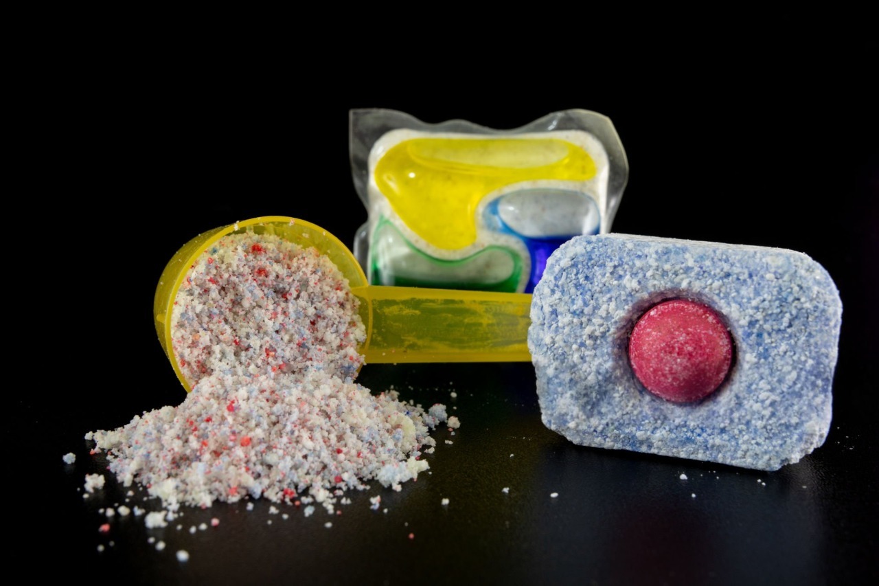 dishwasher tablet with colored speckles