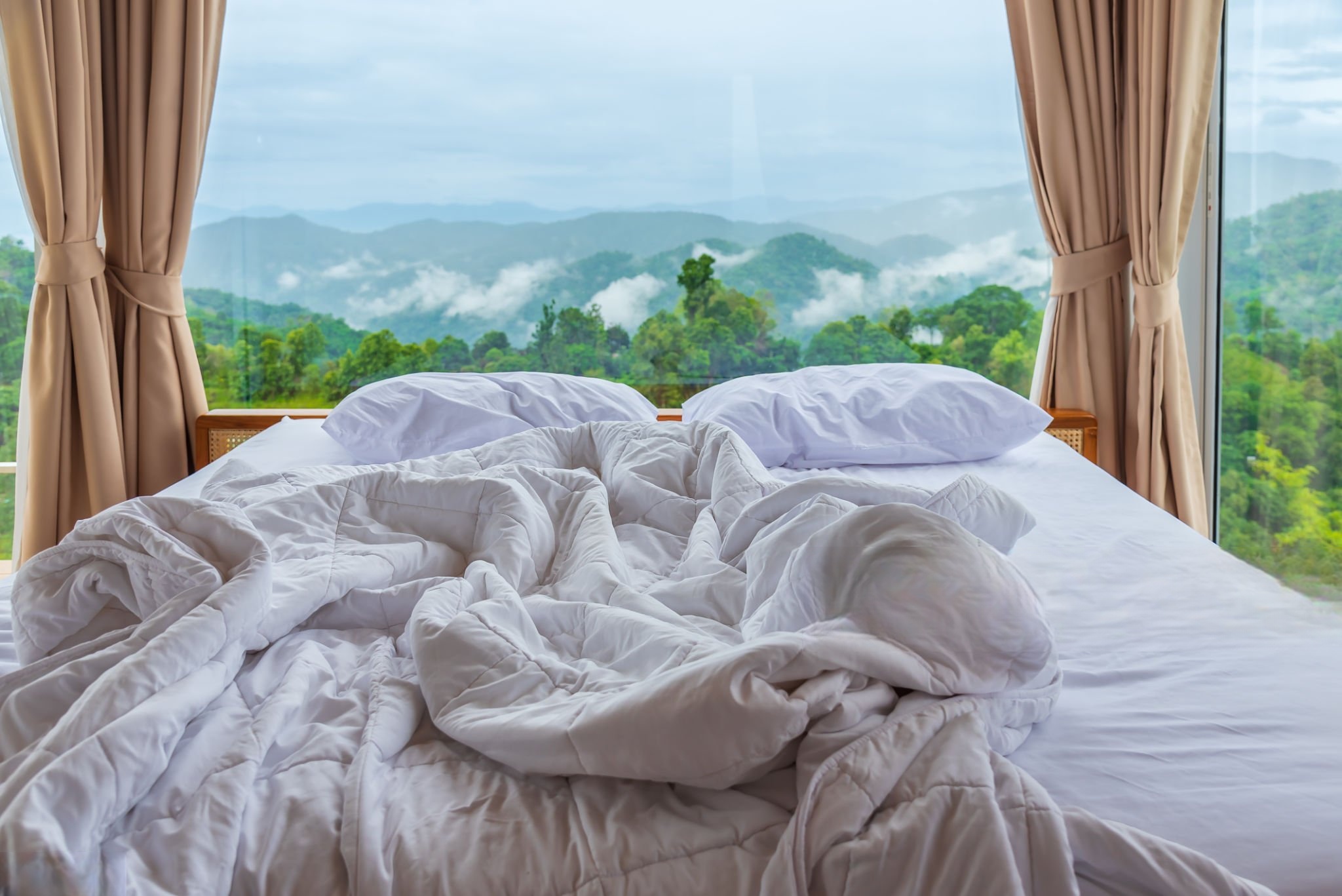 application of colored speckles in a hotel,South Africa