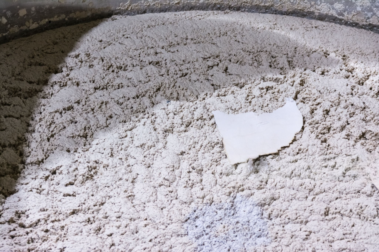 caustic soda for paper pulp forming